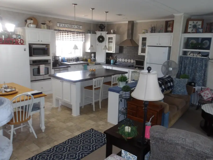 1635 Gr 402 Road, Lafe, AR 72436 - #2