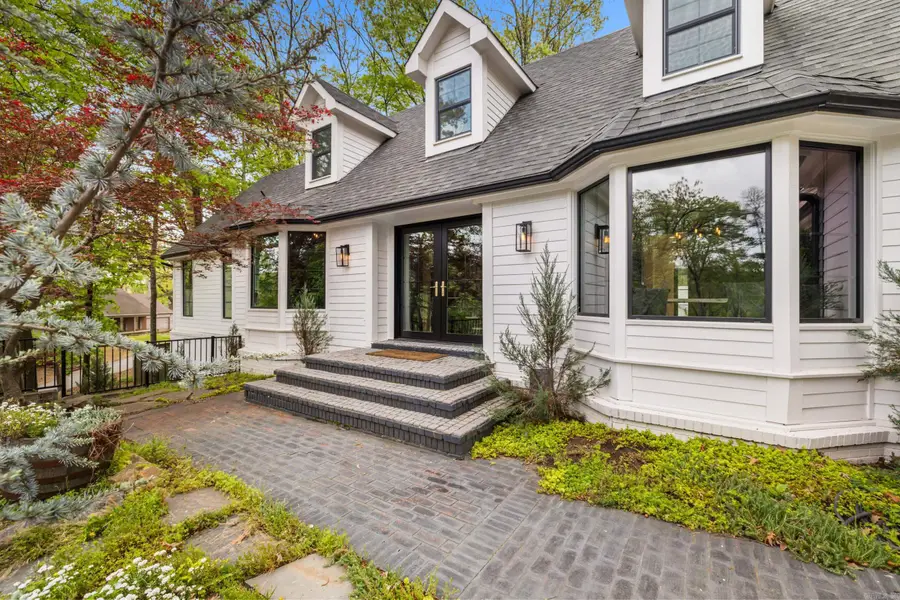 17 Foxhunt Trl, Little Rock, AR 72227 - #2