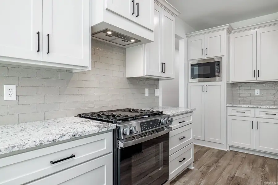 21 Casino Circle, Hot Springs Village, AR 71909 - #3