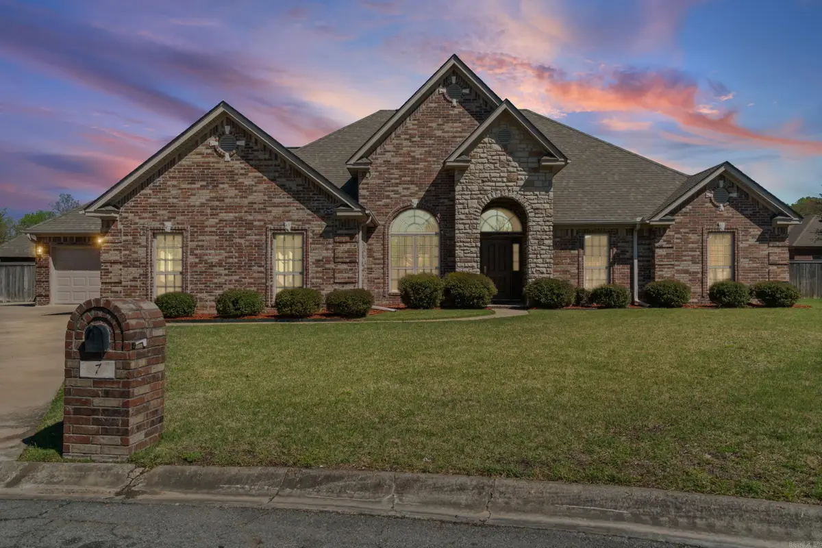 7 Tm Fly Way, North Little Rock, AR 72113 - #1