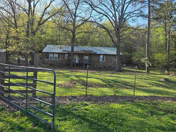 652 Red Hill Road, Searcy, AR 72143