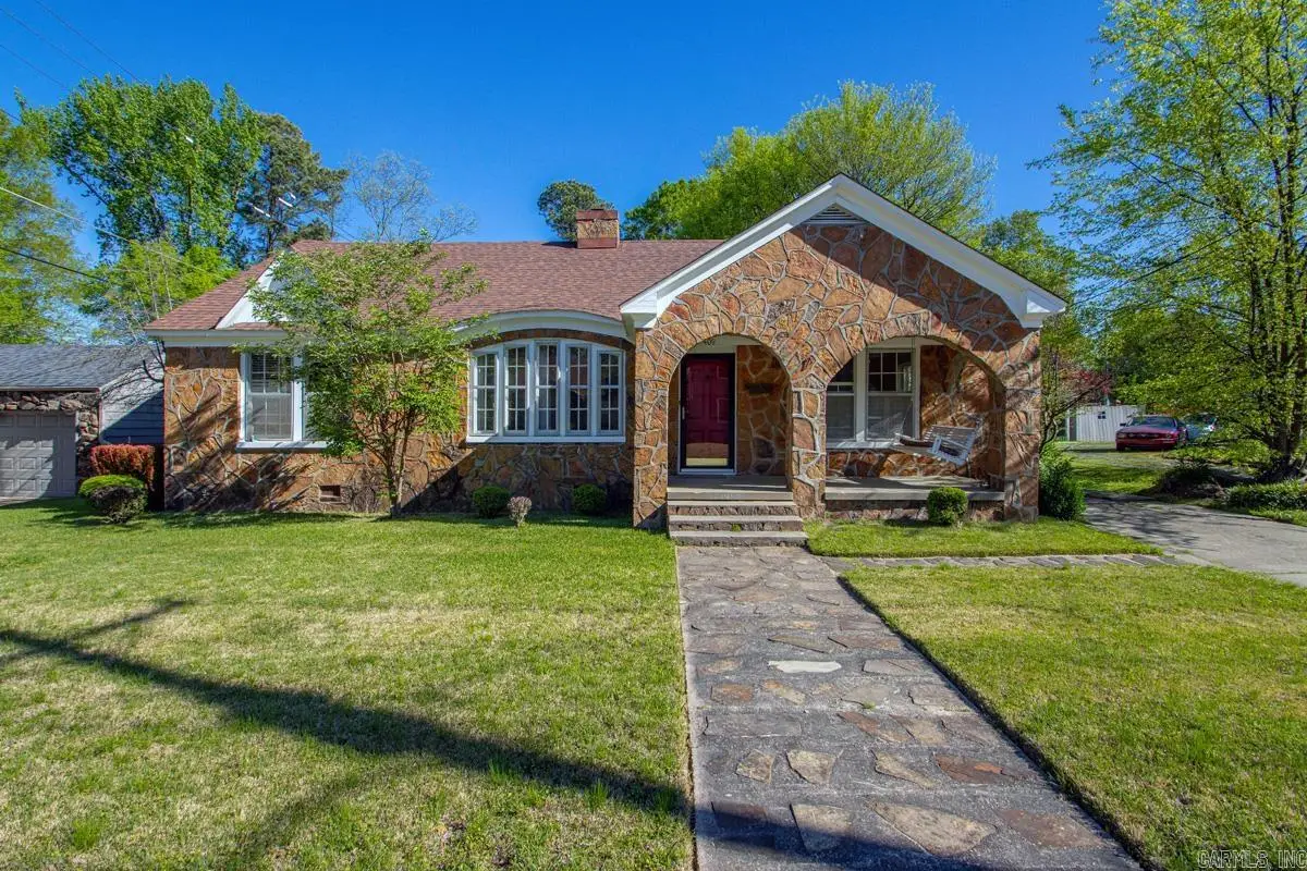 409 W H Avenue, North Little Rock, AR 72116 - #1