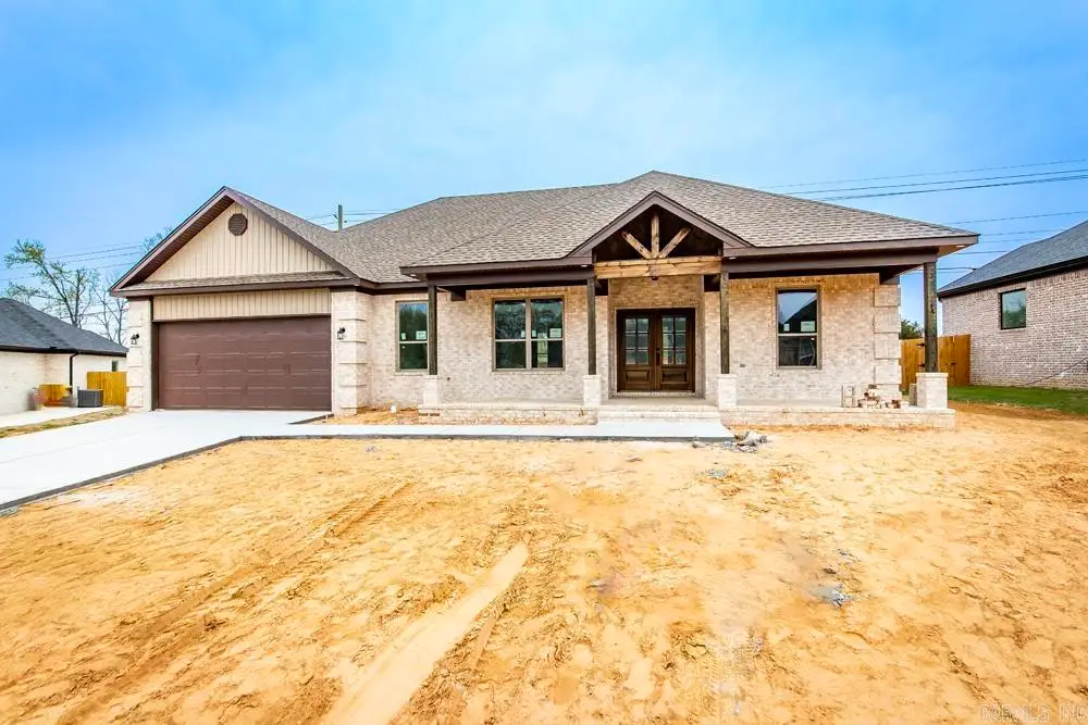 1046 Stagecoach Boulevard, Cabot, AR 72023 - #1