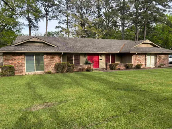 4021 S Cherry, Pine Bluff, AR 71603