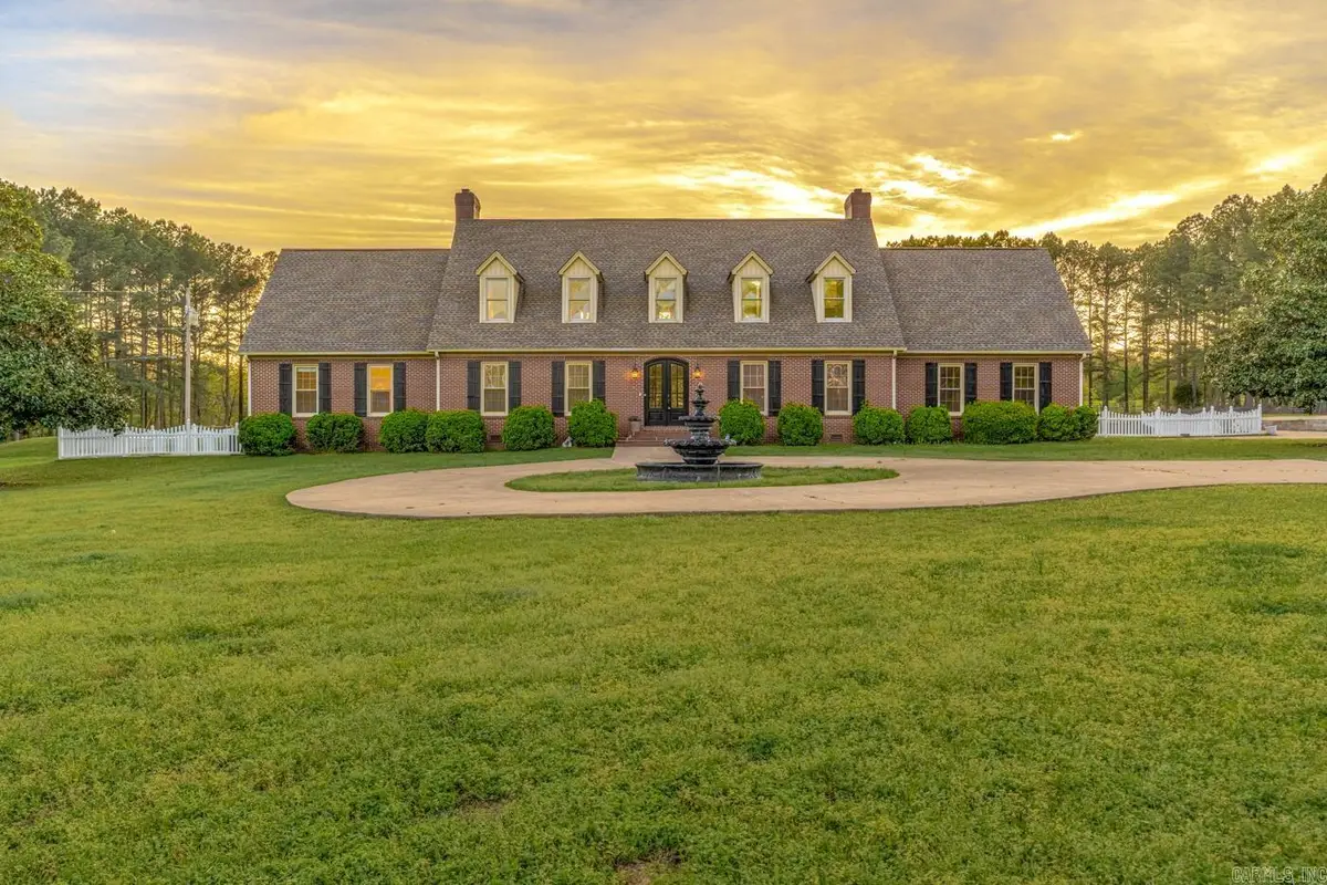 4926 Peachtree Ave, Jonesboro, AR 72405 - #1