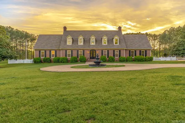 4926 Peachtree Ave, Jonesboro, AR 72405