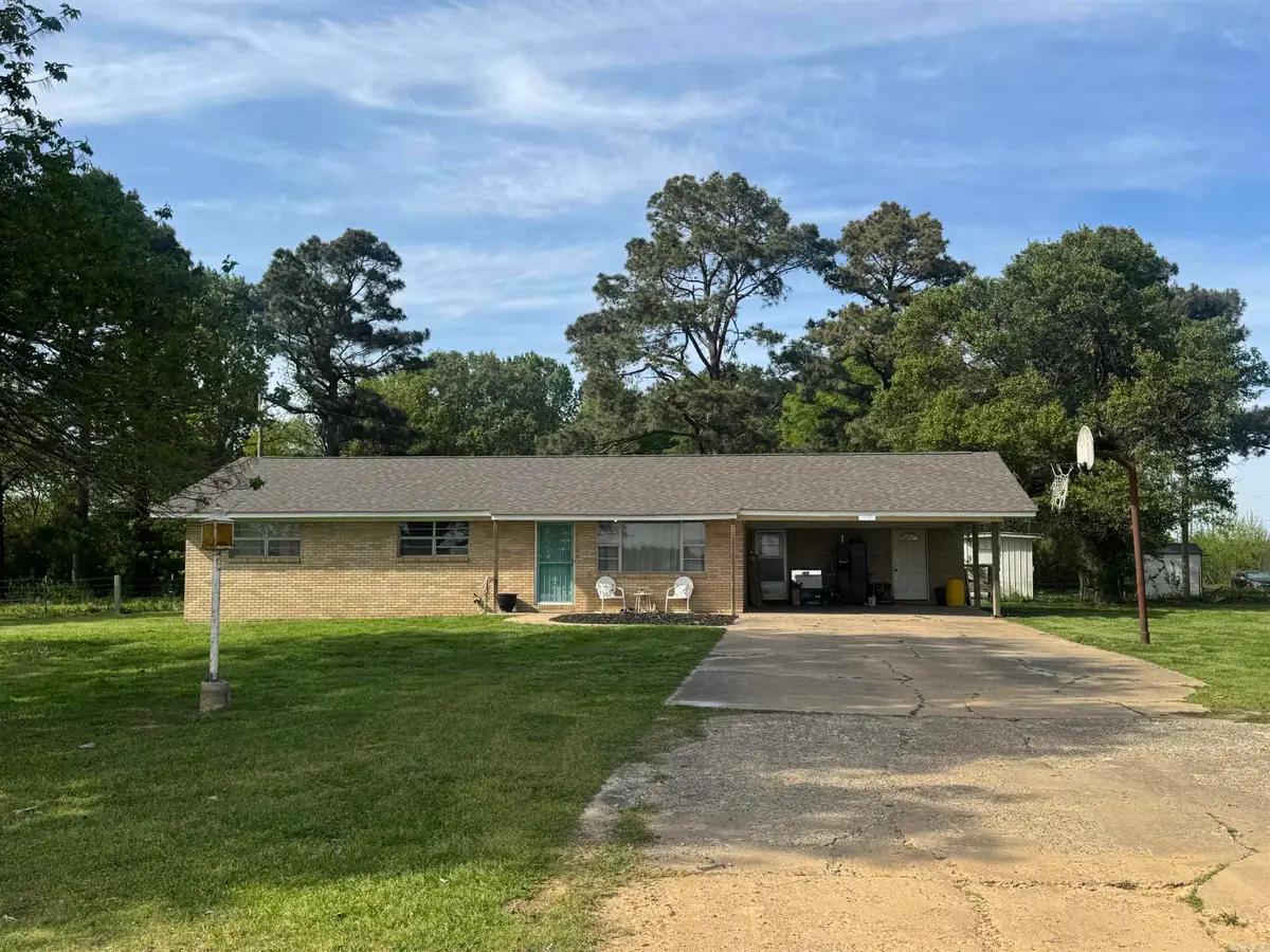 1054 Old England Highway, Stuttgart, AR 72160 - #1