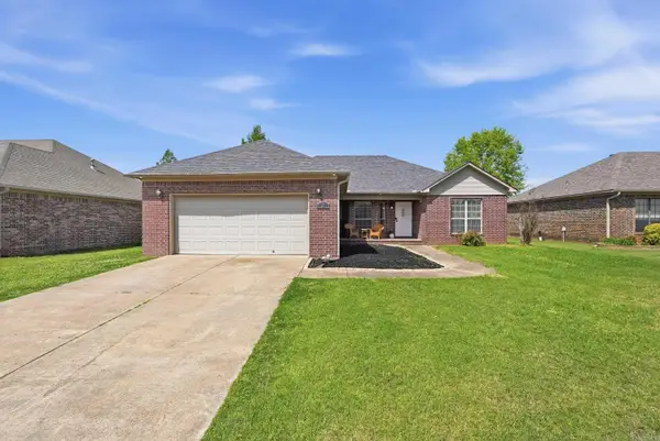22 Ruby June St, Vilonia, AR 72173