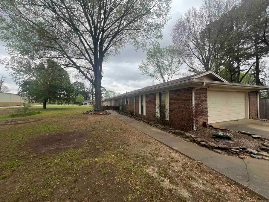 707 W Union St, Bald Knob, AR 72010 - #2