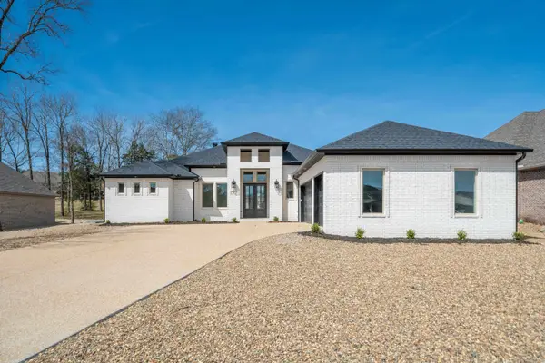 9 Linares Lane, Hot Springs Village, AR 71909