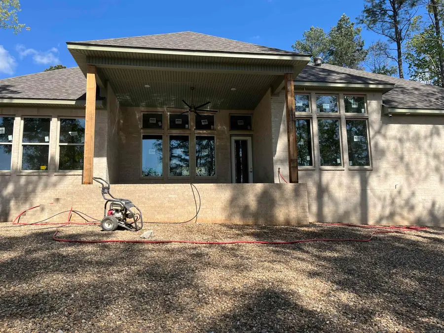 18 Vereda Lane, Hot Springs Village, AR 71909 - #2