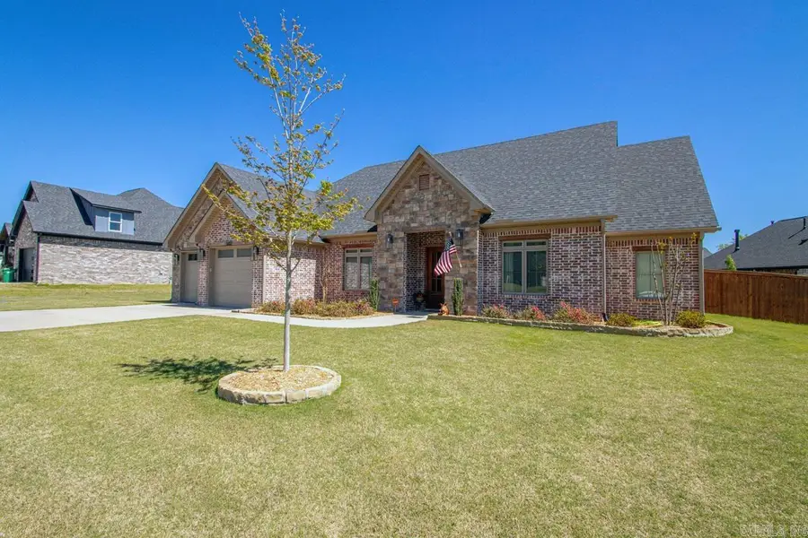 5011 Castaway Bay Drive, Benton, AR 72019 - #2