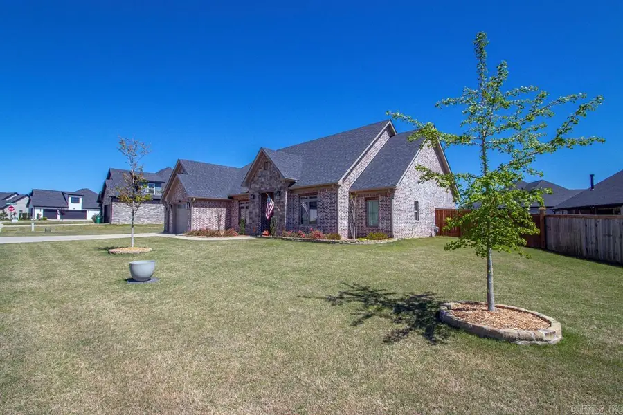 5011 Castaway Bay Drive, Benton, AR 72019 - #3