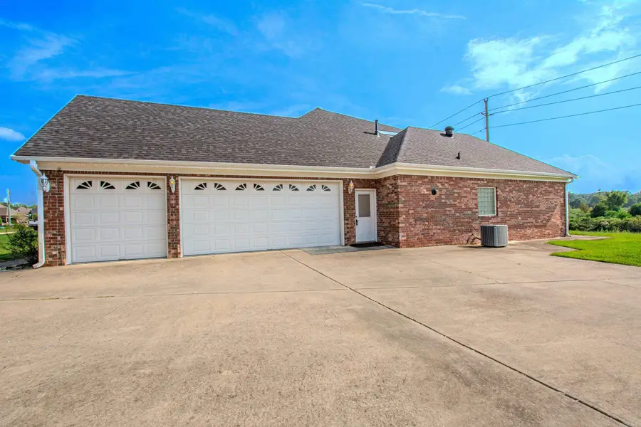1306 Tupelo Court, Jacksonville, AR 72076 - #2