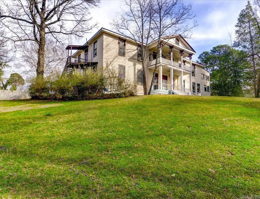 106 Breeze Street, Hot Springs, AR 71901 - #2