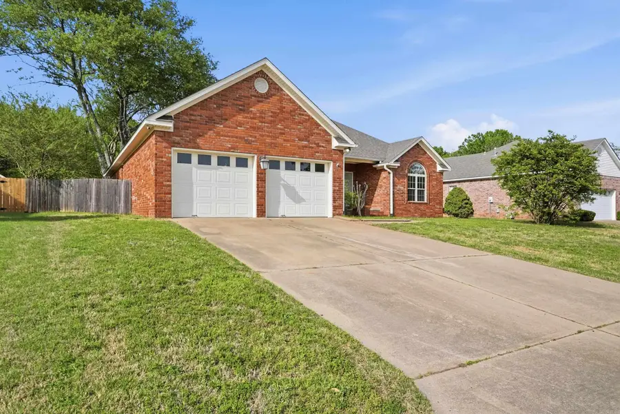 3660 Irby Dr, Conway, AR 72034 - #2