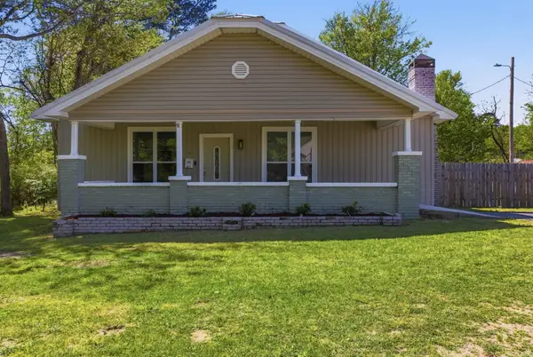 811 S East Street, Benton, AR 72015