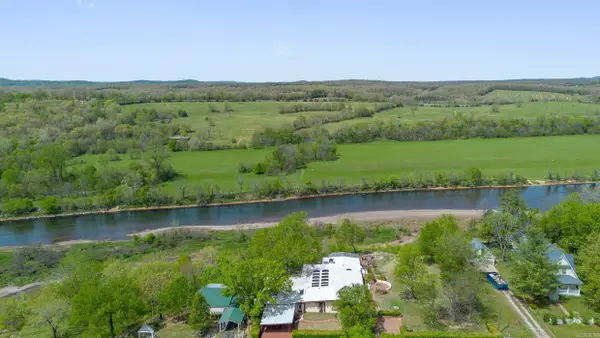 227 Harding Boulevard, Cotter, AR 72626