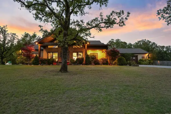 190 E Grandview Heights Drive, Conway, AR 72032