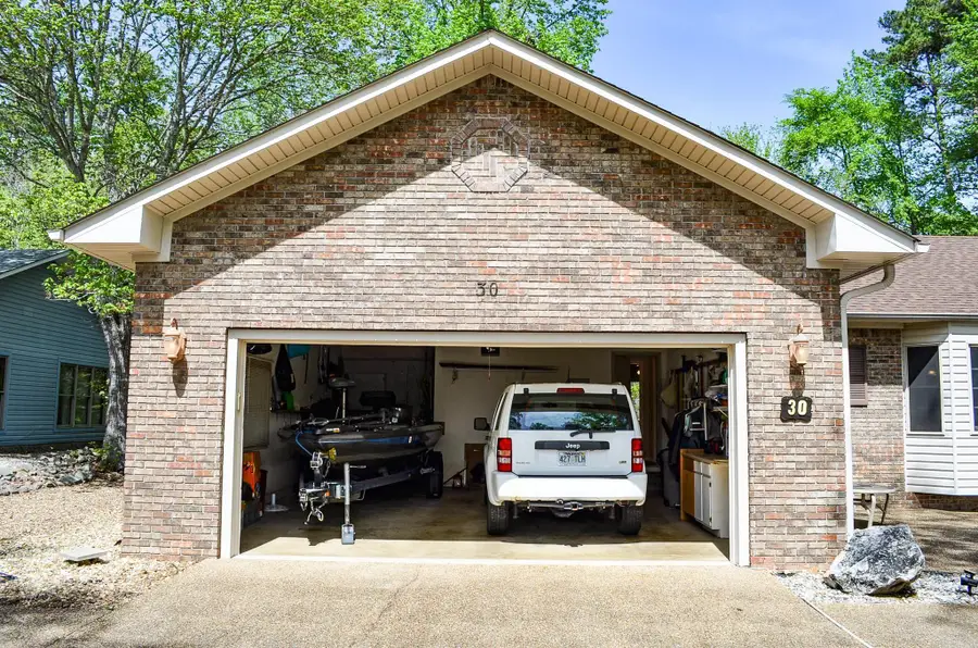 30 Alicante Way, Hot Springs Village, AR 71909 - #3