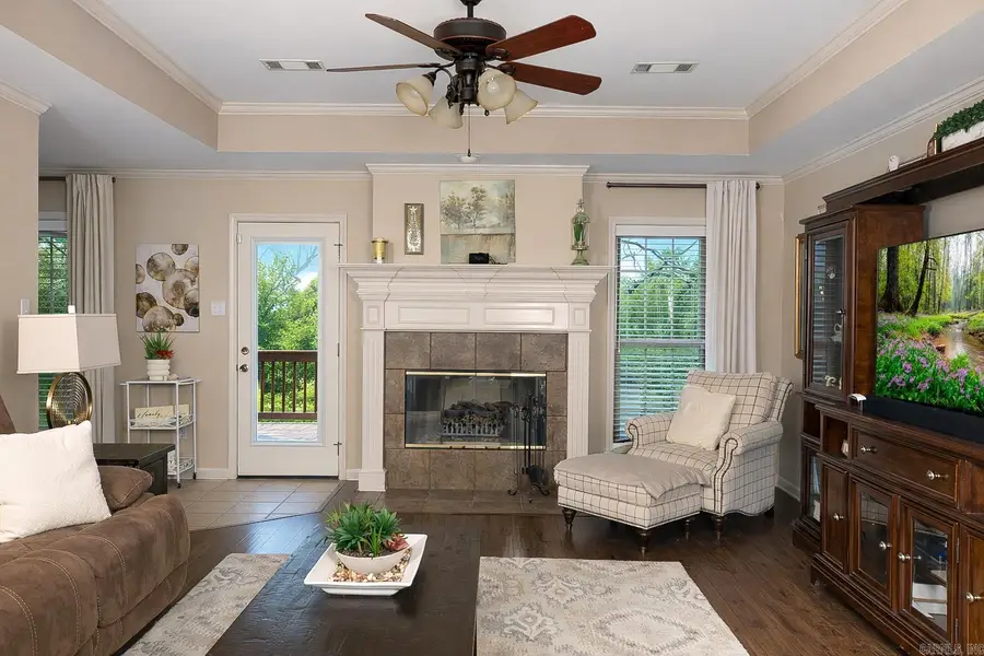 45 W Point Drive, Maumelle, AR 72113 - #3