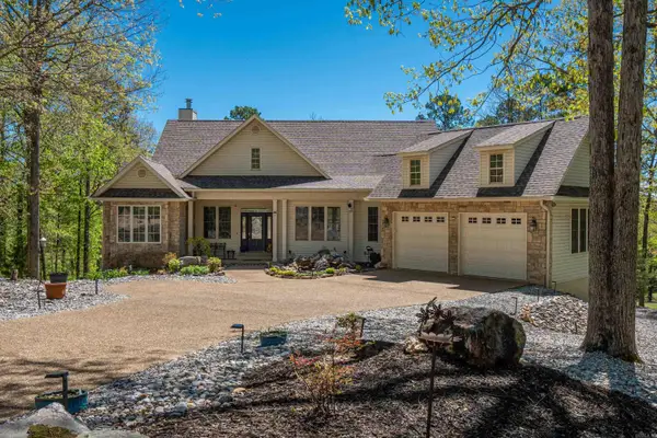 7 Aventura Trace, Hot Springs Village, AR 71909