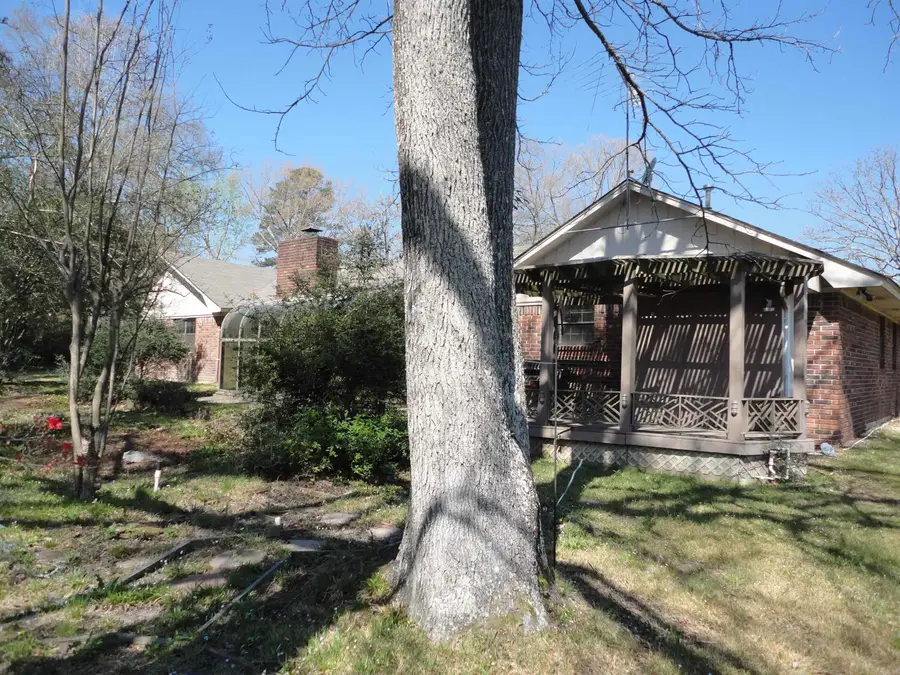 12 Regency Lane, Pine Bluff, AR 71603 - #3