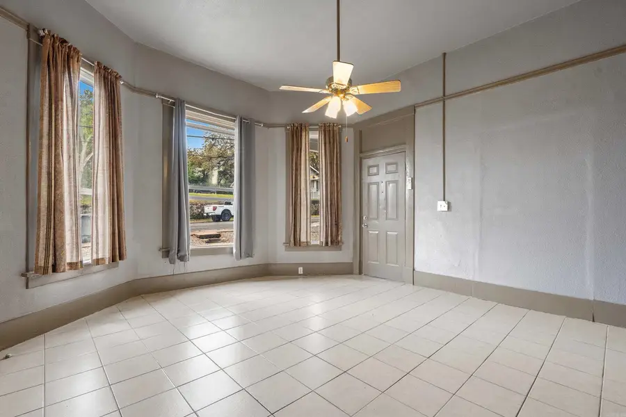 118 Garland Ave, Hot Springs, AR 71913 - #2