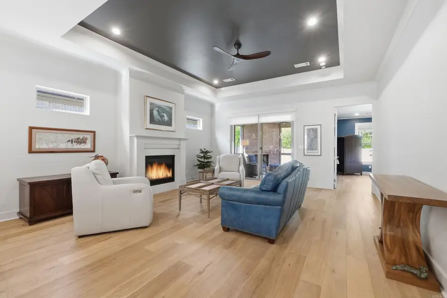 135 Woodlands Park Drive, Little Rock, AR 72211 - #3