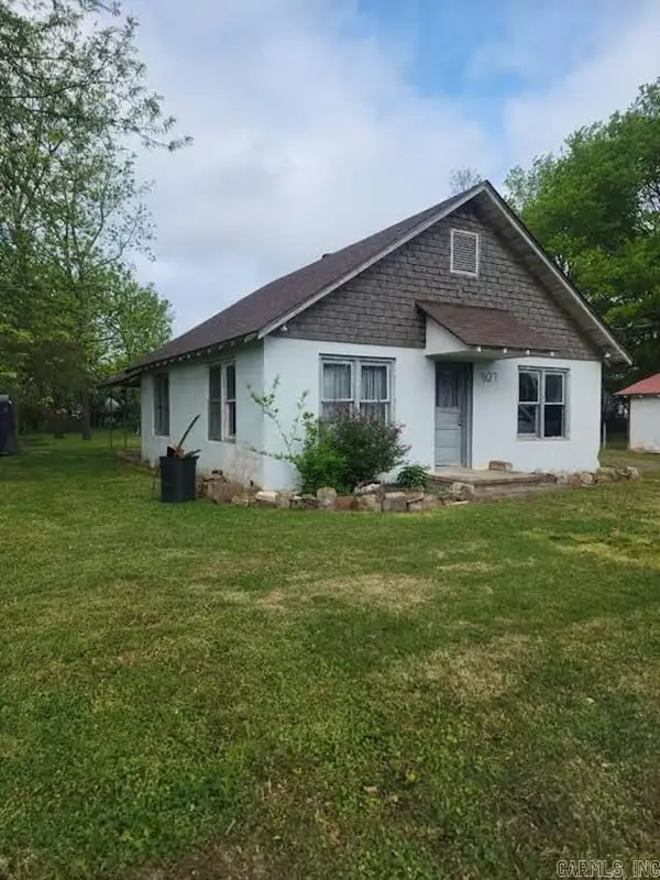 907 S Reine, Mena, AR 71953