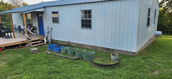 1921 63 Highway, Williford, AR 72482