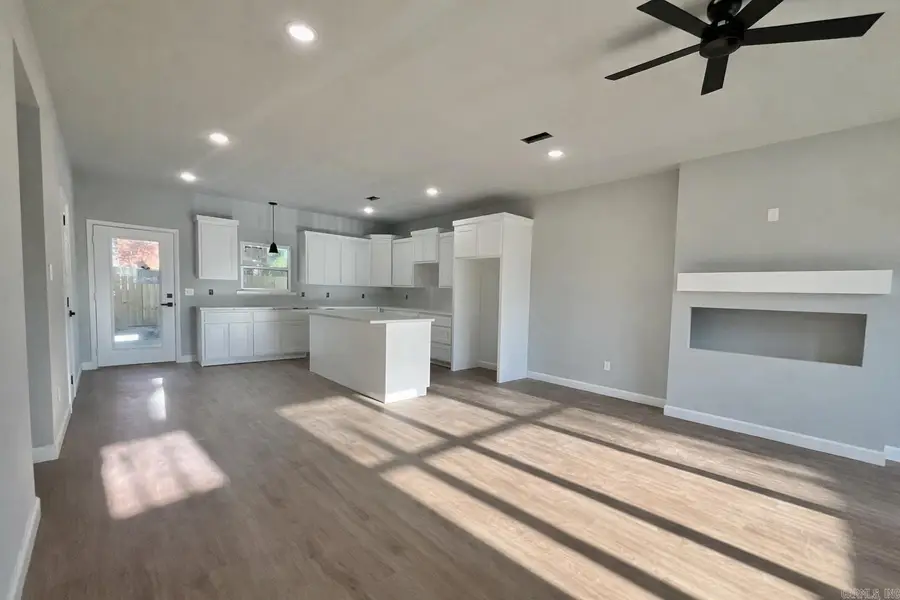 192 Pearson Street, Benton, AR 72015 - #3