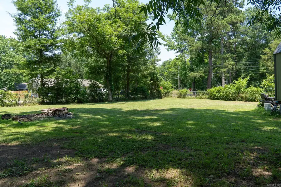 208 E 3rd Street, Ward, AR 72176 - #3