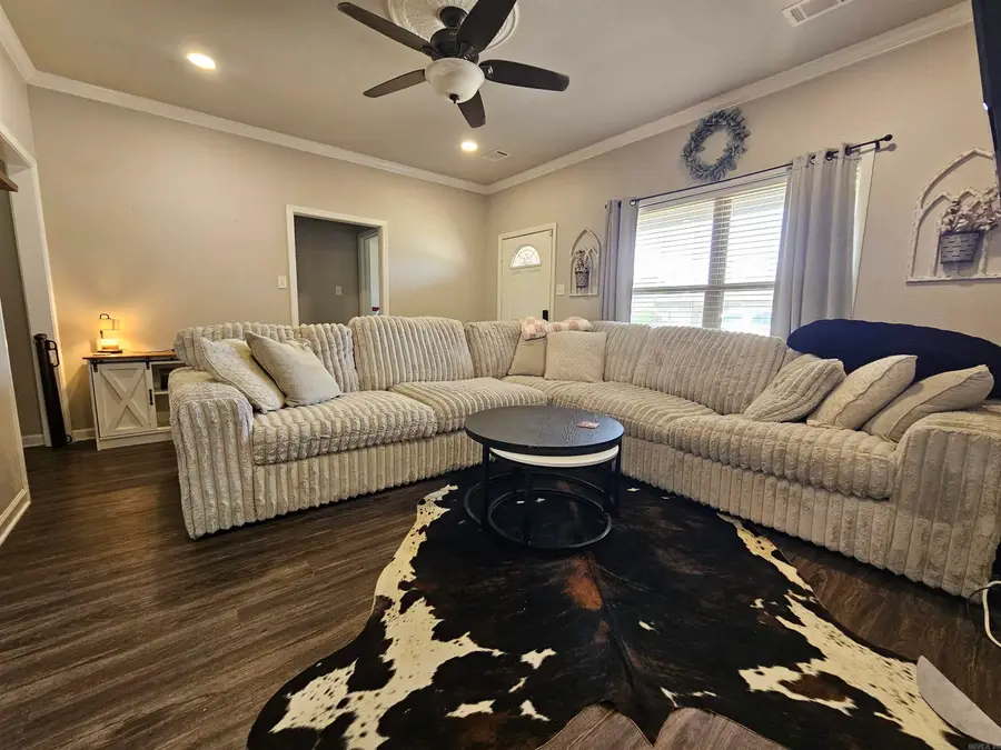 35 Green Apple Dr., Ward, AR 72176 - #3