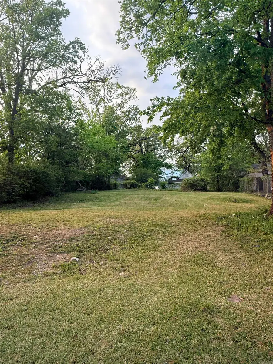 4304 Maryland Avenue, Little Rock, AR 72204 - #2