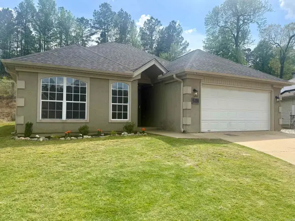 574 Wisteria Drive, Bauxite, AR 72011