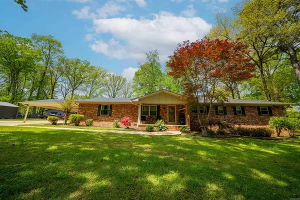 2780 Mimosa Avenue, Camden, AR 71701