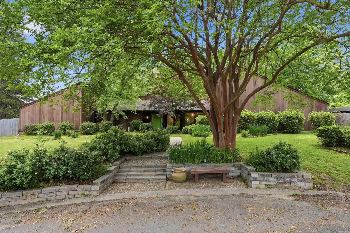 5 Yorktown, Conway, AR 72034 - #1