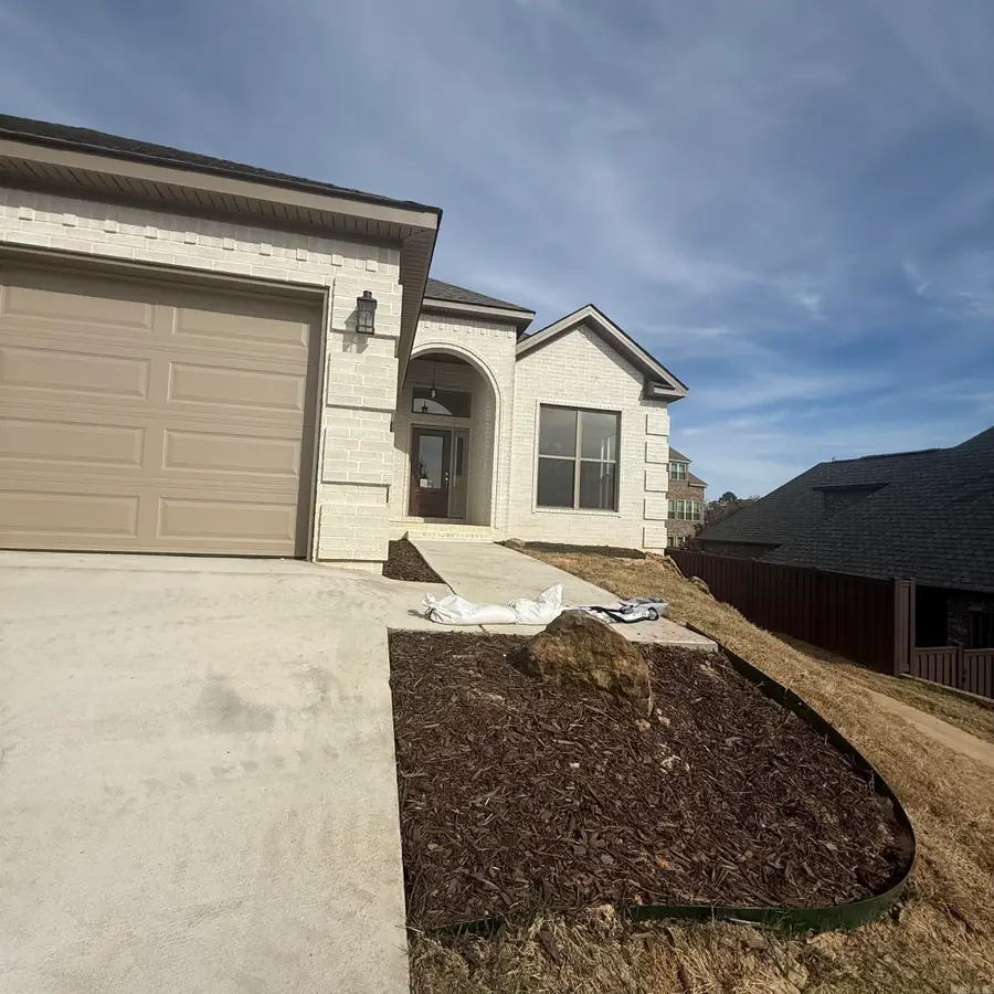 119 Crestview Drive, Maumelle, AR 72113 - #2