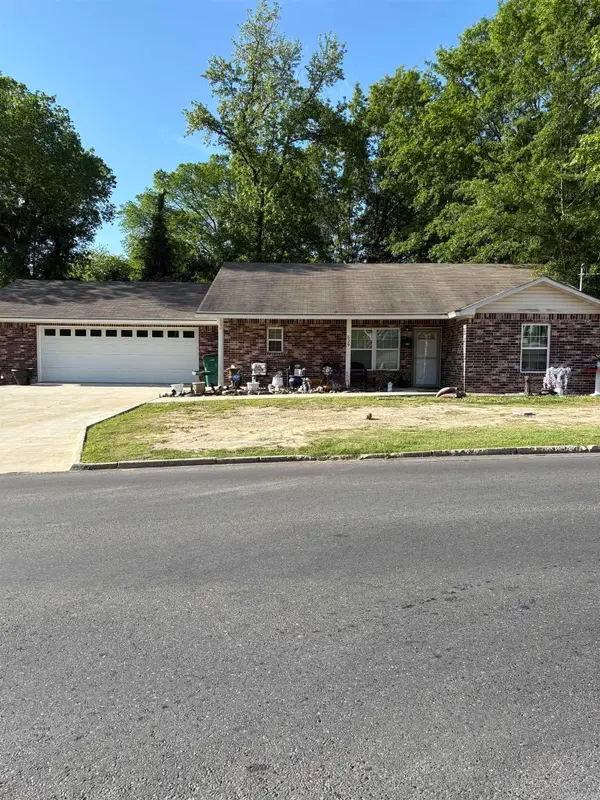 529 W Grove St., El Dorado, AR 71730