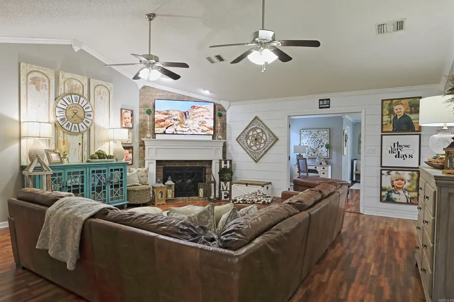 329 Regal Oaks, White Hall, AR 71602 - #3