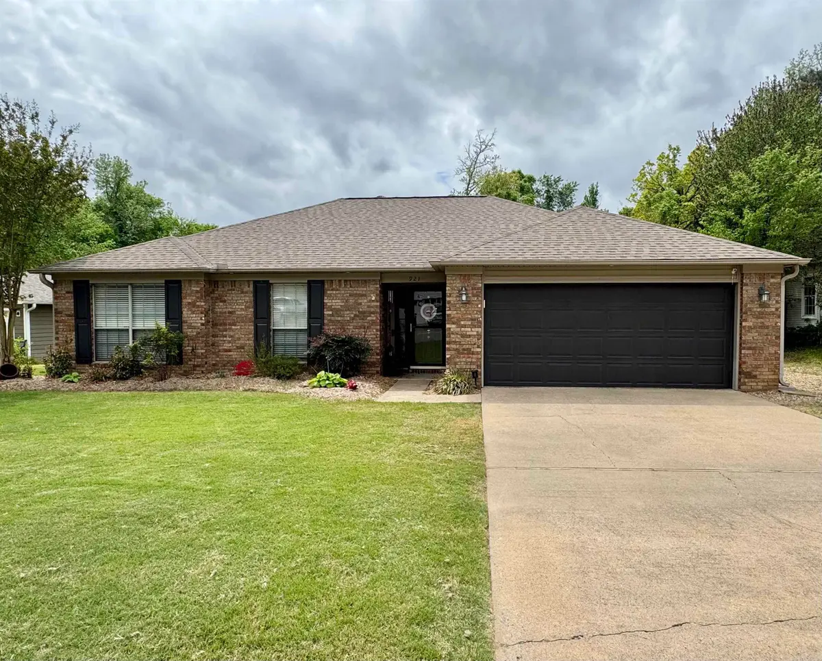 921 Fox Ridge Drive, Benton, AR 72019 - #1