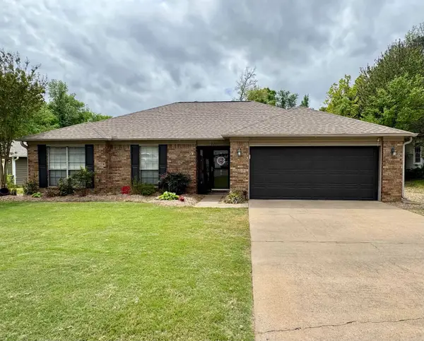 921 Fox Ridge Drive, Benton, AR 72019