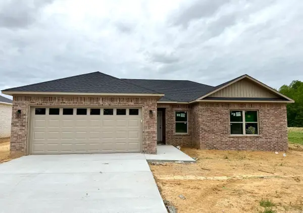 122 S Apple Street, Beebe, AR 72012