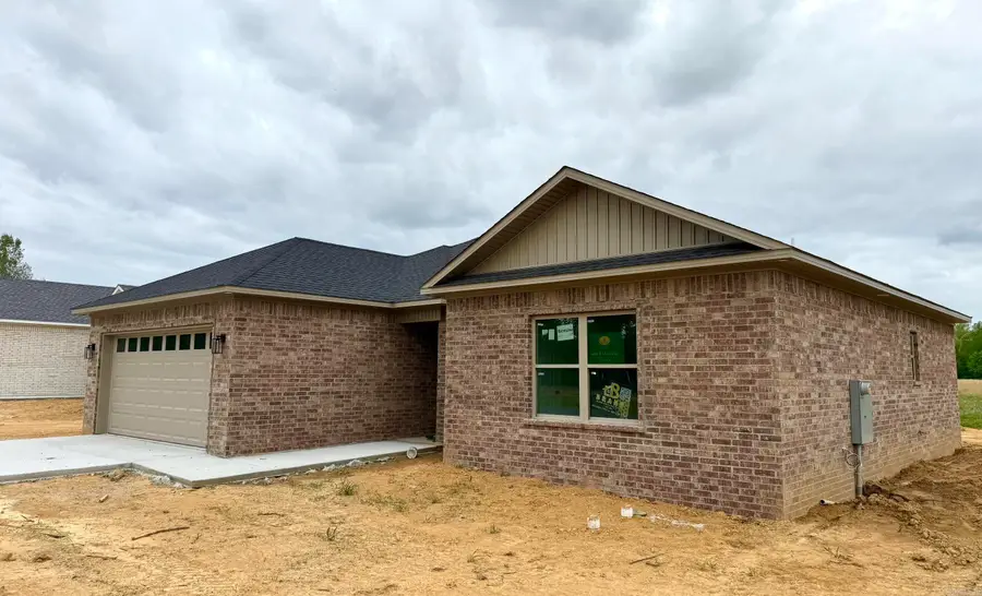 122 S Apple Street, Beebe, AR 72012 - #2