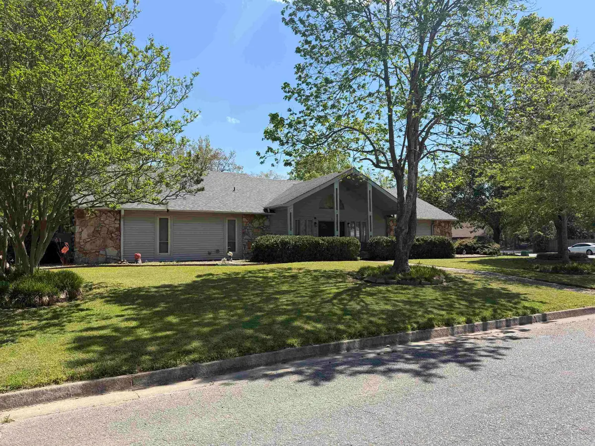 4 Stratford, Pine Bluff, AR 71603 - #1