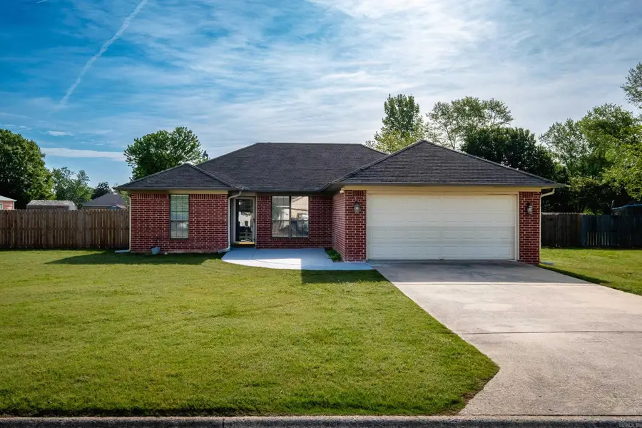 9 Hummingbird Drive, Vilonia, AR 72173 - #2