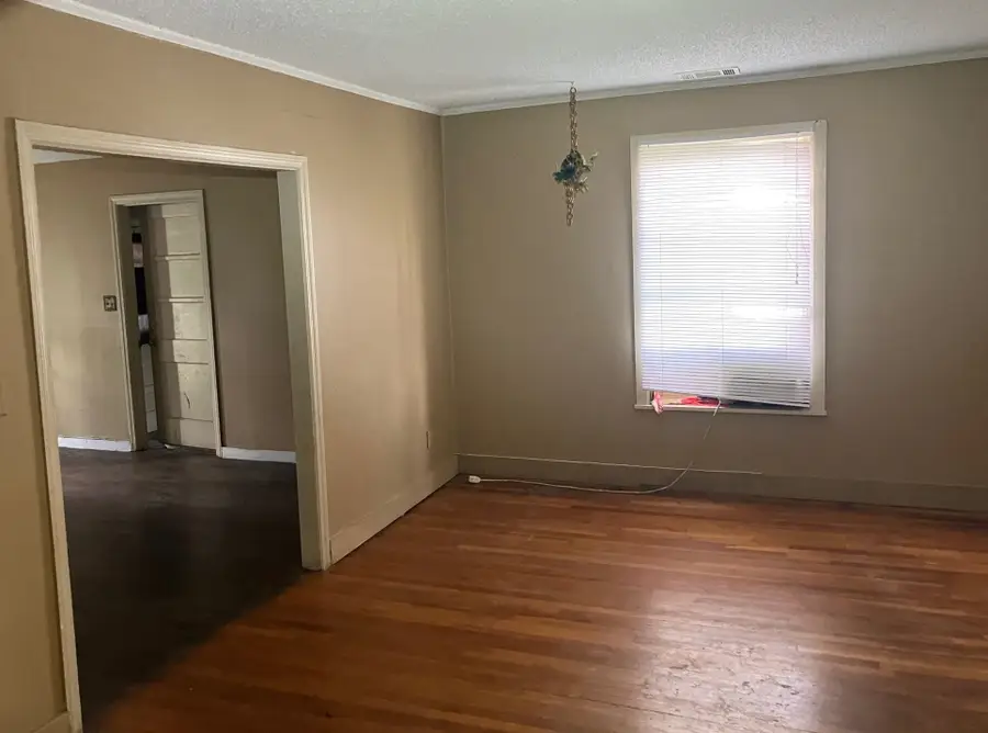 1205 W Walnut Street, Blytheville, AR 72315 - #3