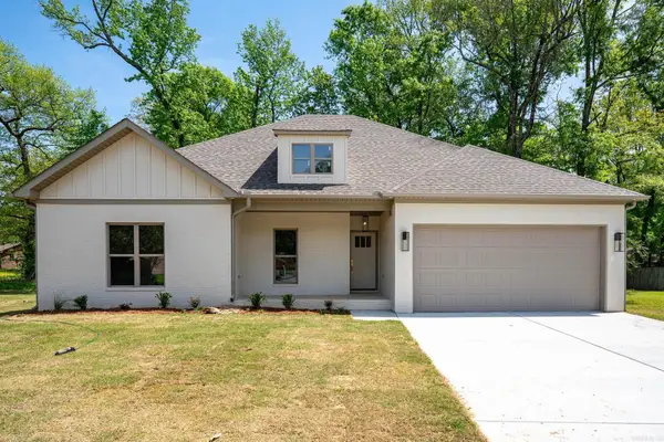 47 Bowling Lane, Conway, AR 72032