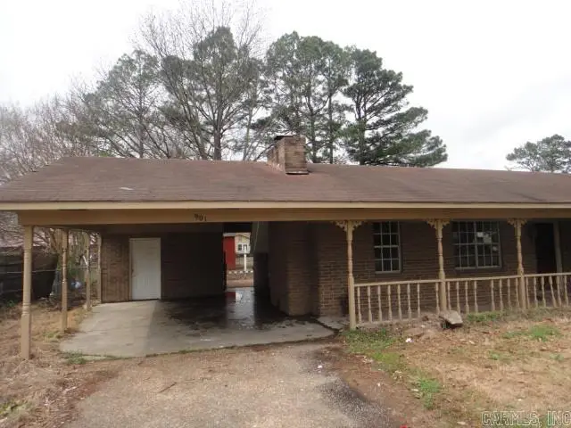 901 Village Drive, Newport, AR 72112 - #2